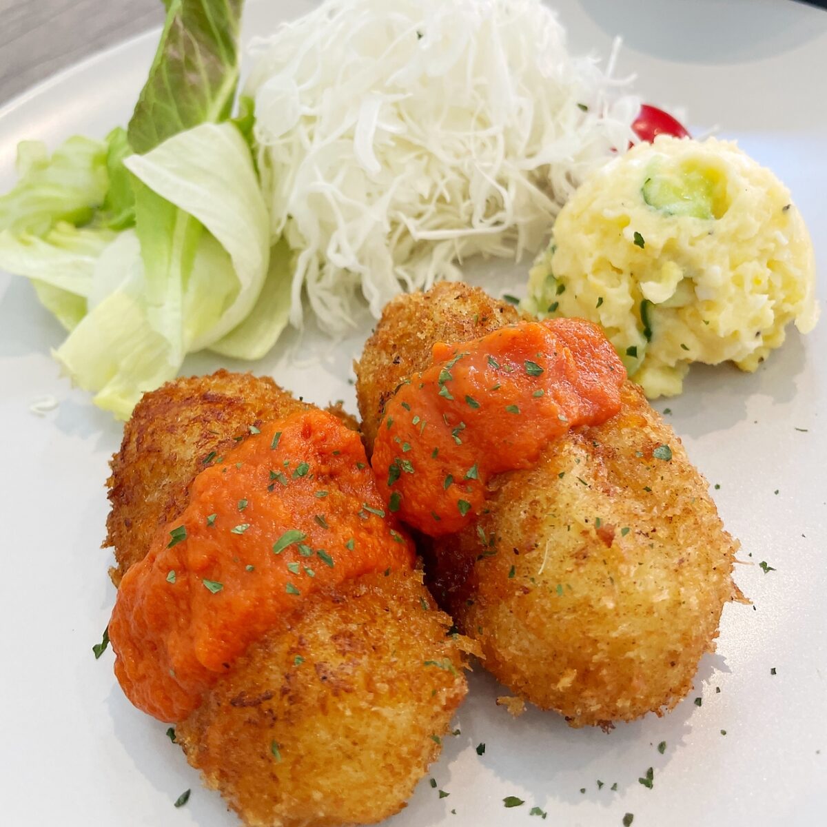 バスタカフェ