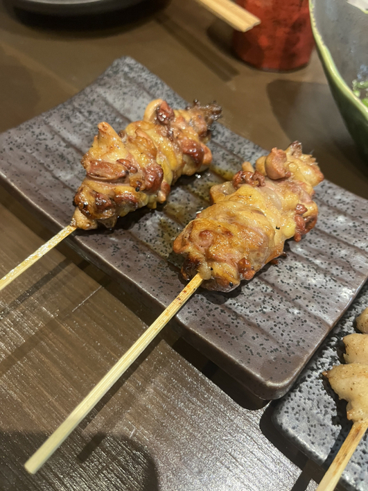 備長炭 炭火焼き鳥 八九八二（ばくはつ）
