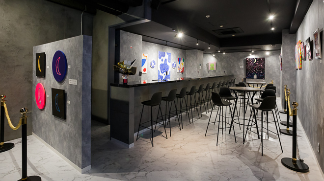美術館の様な日本酒BAR Bi Bi Bi